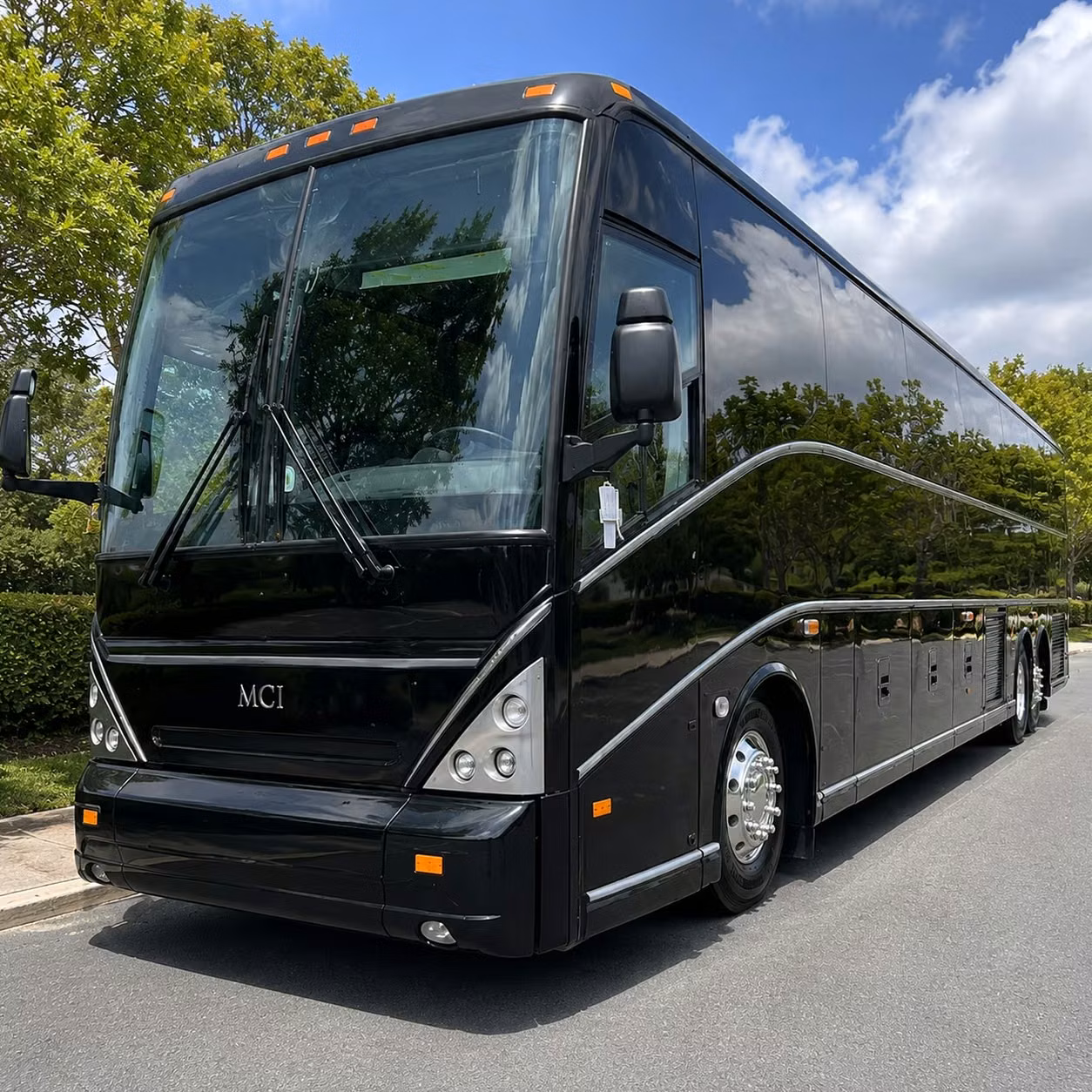 conference and event shuttle service at csusm and the san marcos civic center