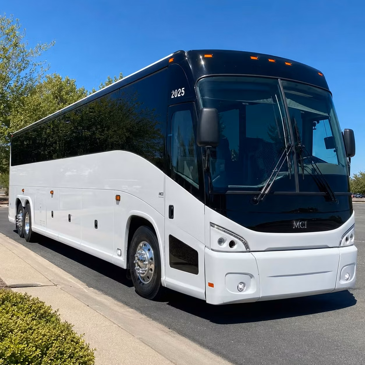 for the best long distance group transportation from san marcos comfort on the road is non negotiable