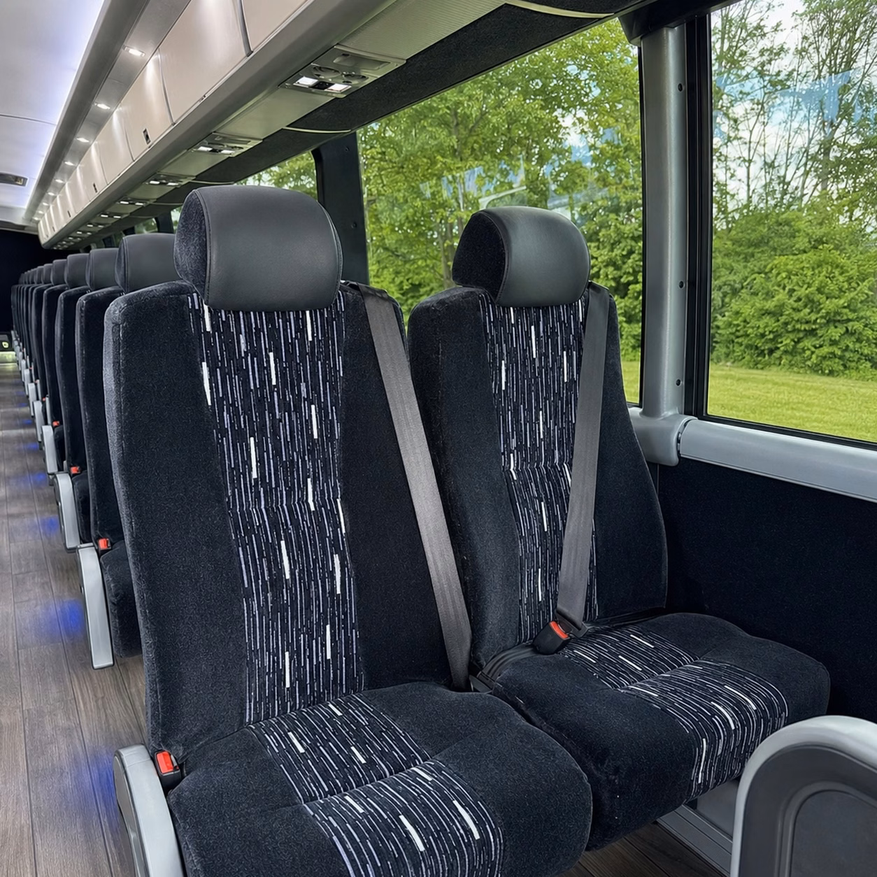 how where and when you are traveling affects your san marcos bus rental rate