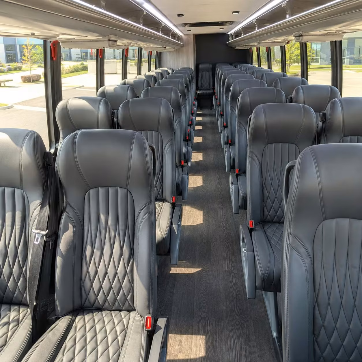 san marcos 28 passenger minibus rental