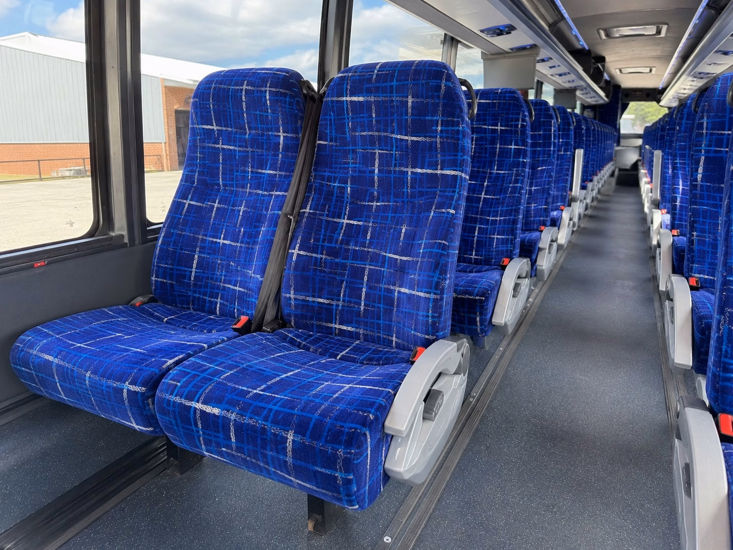 shuttle buses for san marcos winery and vineyard wedding venues
